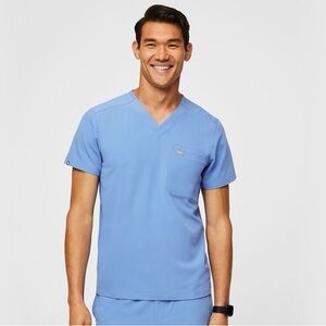 Figs Leon Three-Pocket Scrub Top